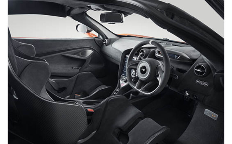 765LT
