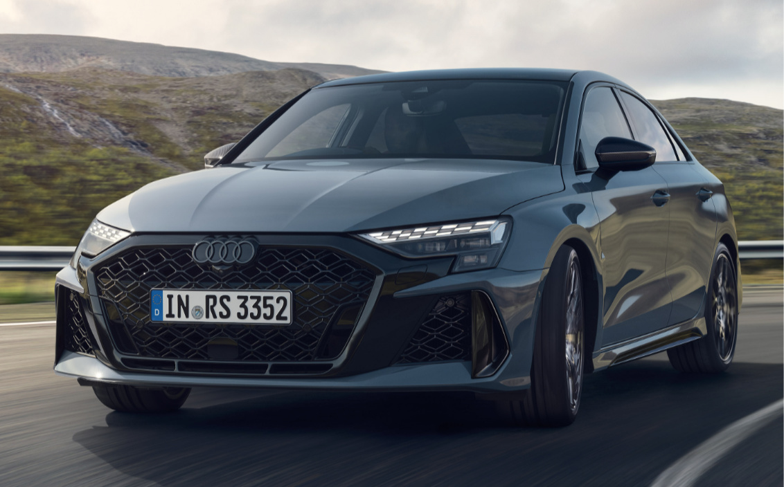 アウディ RS3 （セダン） 新型・現行モデル