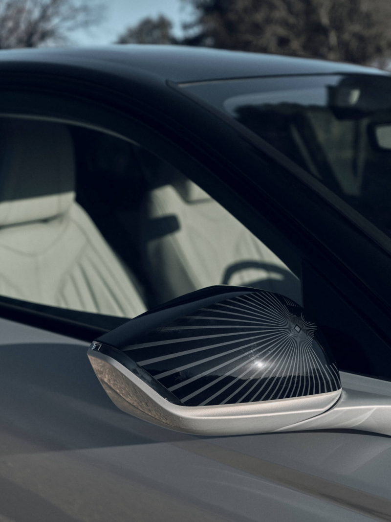 DS4 E-TENSE