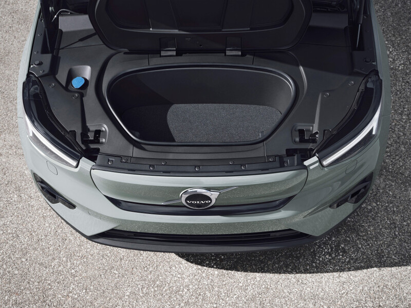 XC40リチャージ ピュアエレクトリック