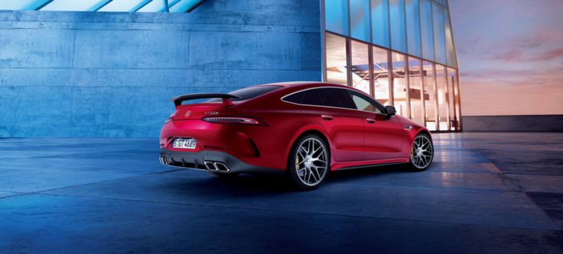 AMG GT 4ドアクーペ