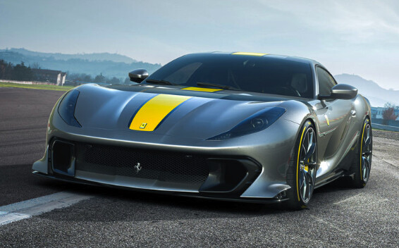 フェラーリ 812コンペティツィオーネ 新型・現行モデル
