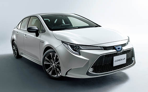 トヨタ カローラハイブリッド 新型・現行モデル