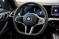 i4