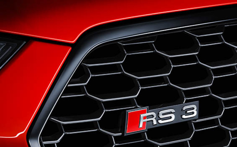 RS3（セダン）