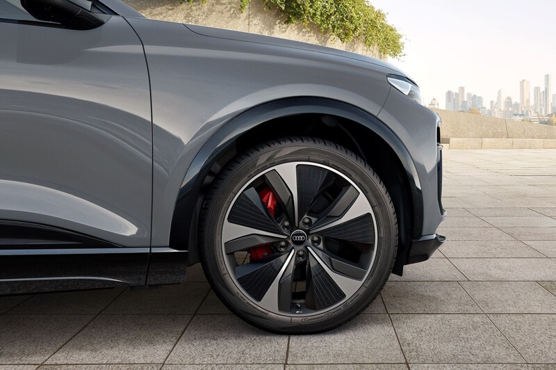 Q6 スポーツバック e-tron