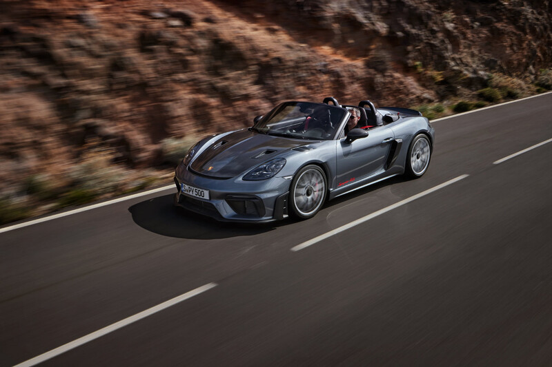 Porsche 718 Spyder カタログ Porsche 718 Spyder RS | ポルシェジャパン