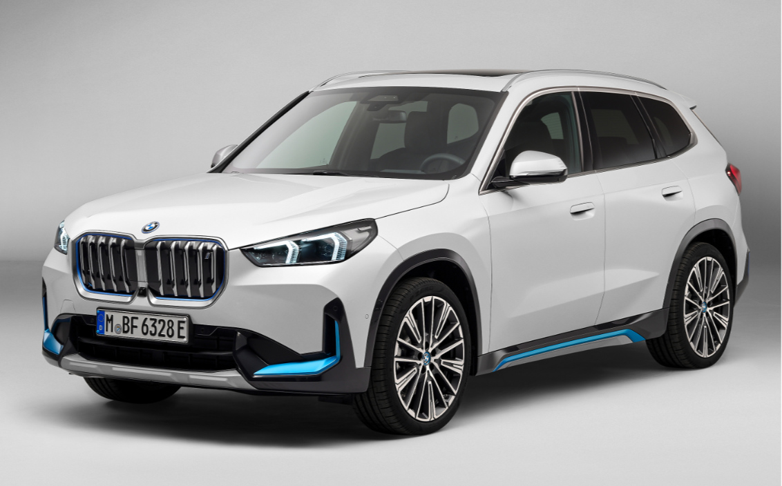 BMW iX1 新型・現行モデル