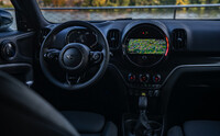 MINI Crossoverハイブリッド