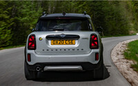 MINI Crossoverハイブリッド