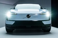 EX30