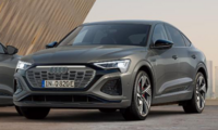Q8 スポーツバック e-tron