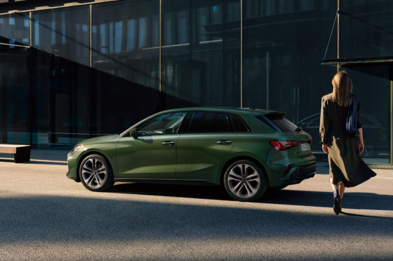 A3スポーツバック