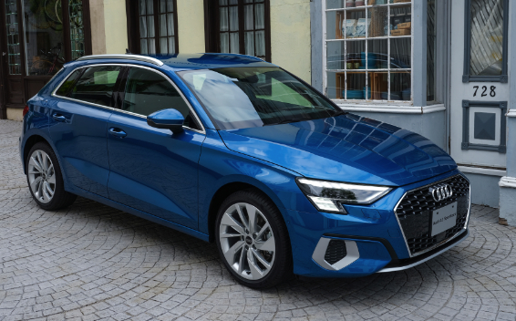 アウディ A3スポーツバック 価格 評価 グレード情報 Carview