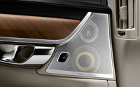 V90
