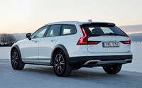 V90