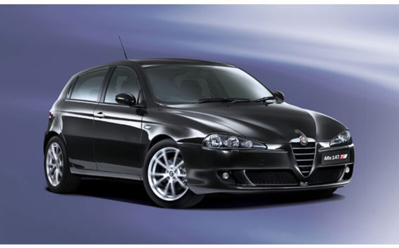 【完成品】アルファロメオ（Alfa147GTA） アルファ147 2005（平成17）年式の中古車を探すなら【グー
