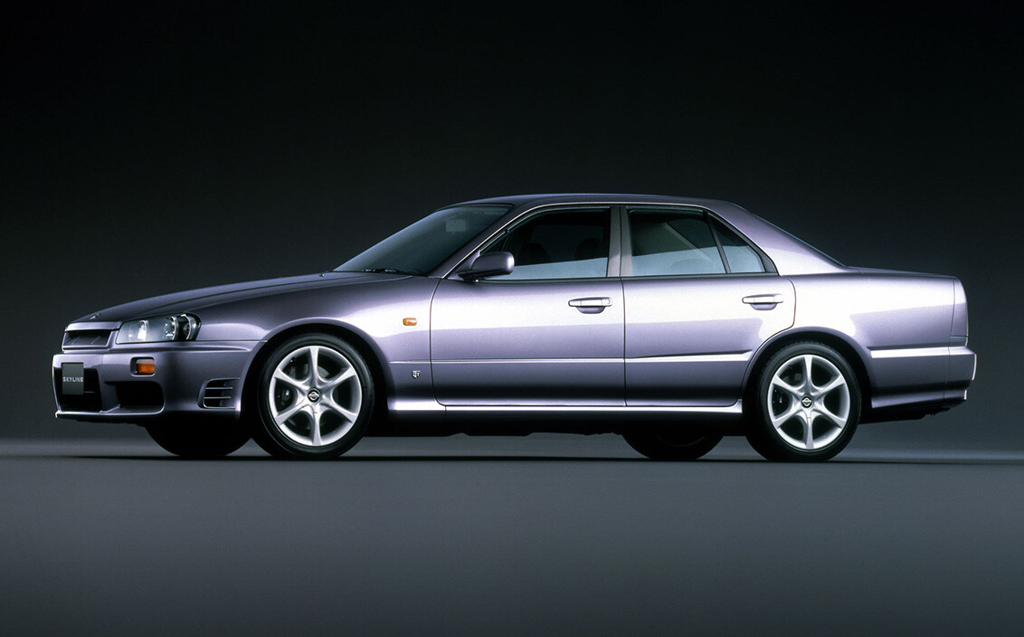 日産 スカイライン 新型・現行モデル