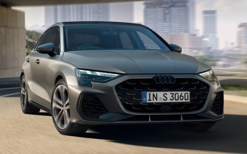 S3 スポーツバック （ハッチバック）