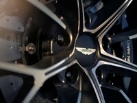V8ヴァンテージ ロードスター