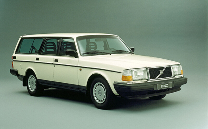 ケ*イ様 ボルボ240 純正カーステレオ t volvo 240 ケ*イ様 ボルボ240 純正カーステレオ t volvo 240 - メルカリ