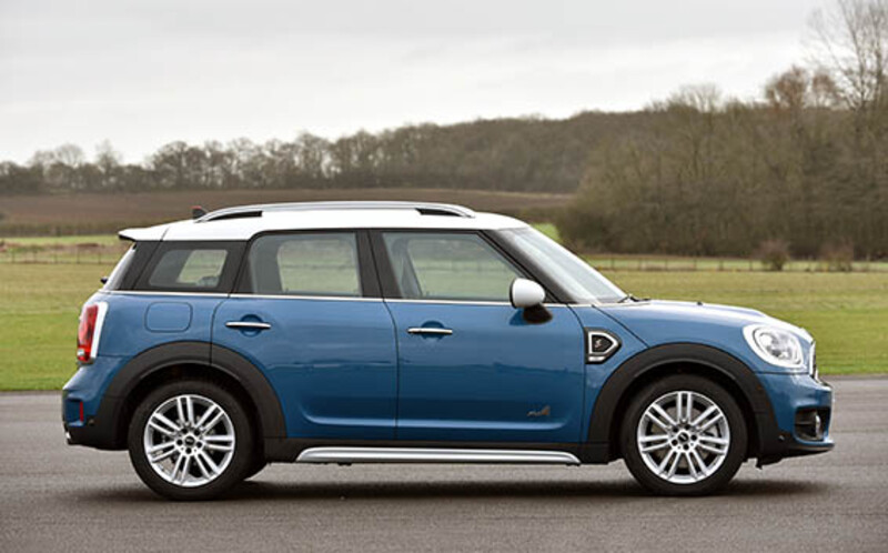 MINI Crossover