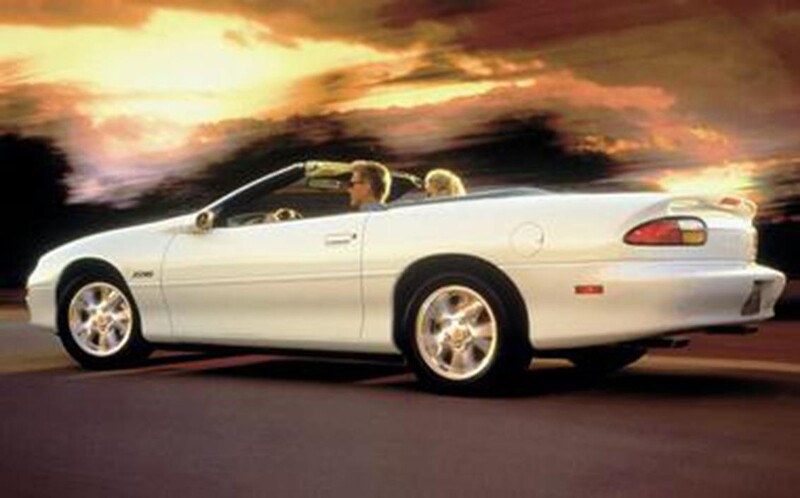 シボレー カマロ コンバーチブル(2001年11月モデル) の新車情報