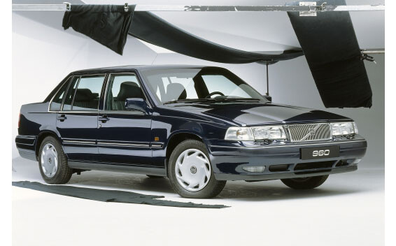 ボルボ 960 (セダン)(1990年10月モデル) の新車情報・カタログ