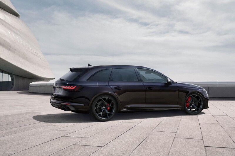RS4アバント （ワゴン）