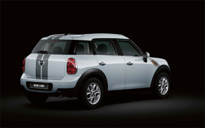 MINI Crossover