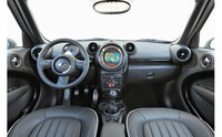 MINI Crossover