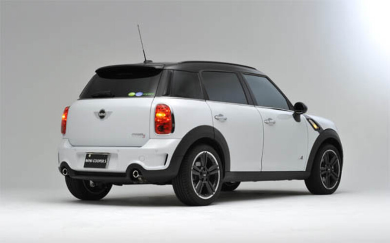 MINI Crossover