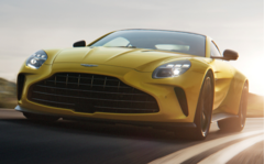 アストンマーティン V8ヴァンテージ クーペ