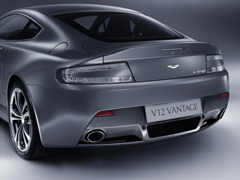 V12ヴァンテージ