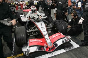 最強F1ドライバー列伝…「フライング・フィン」と呼ばれた「ミカ・ハッキネン」と「キミ・ライコネン」の偉業を振り返る【マクラーレン編】