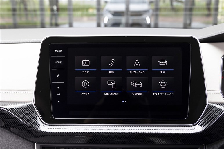 VWの小型SUV「Tクロス」が進化。国〇車の“ダサい安っぽい”が苦手な人向けベストアンサー