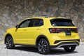 VWの小型SUV「Tクロス」が進化。国〇車の“ダサい安っぽい”が苦手な人向けベストアンサー