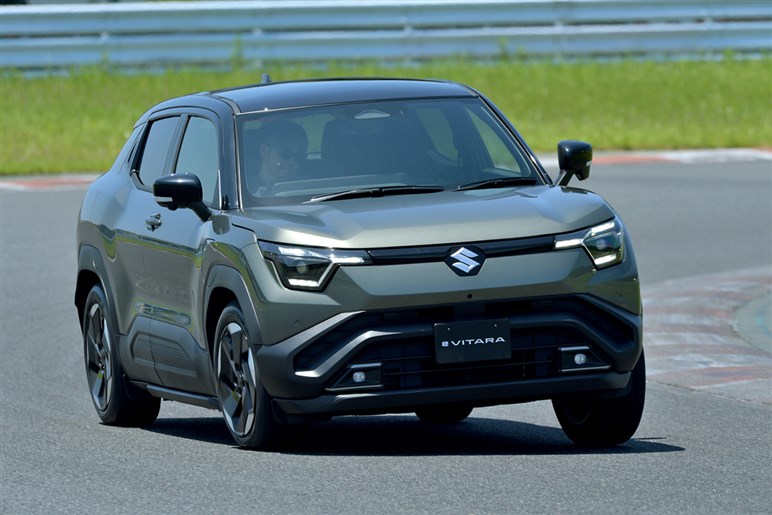 スズキ初のEV、新型「eビターラ」10月登場へ。気になる価格は400万円前半に？