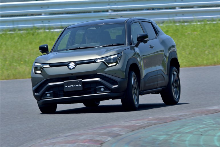スズキ初のEV、新型「eビターラ」10月登場へ。気になる価格は400万円前半に？