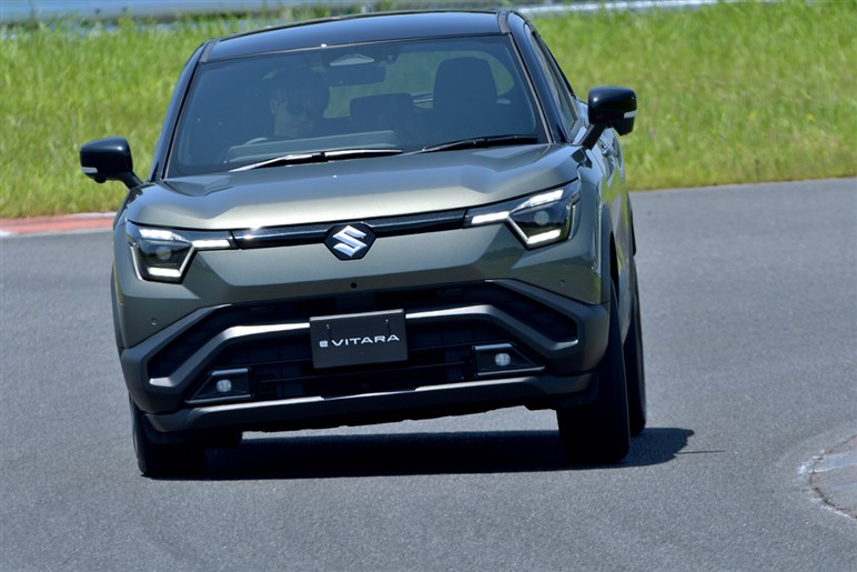 スズキ初のEV、新型「eビターラ」10月登場へ。気になる価格は400万円前半に？
