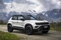 ジープの電動SUV「アベンジャー」は9月26日発表。ブランド最小モデルは街でも目立ちそう