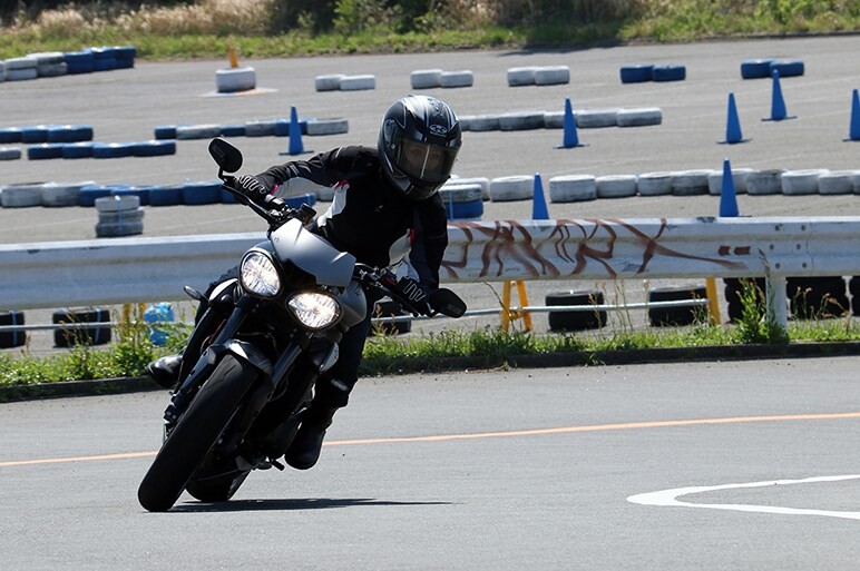 たまには二輪もどうでしょう？　気になる輸入バイク×3台にチョイ乗り