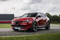 【好調ステランティスの象徴】アルファの入門SUV「ジュニア」がファンなら即決モノの完成度