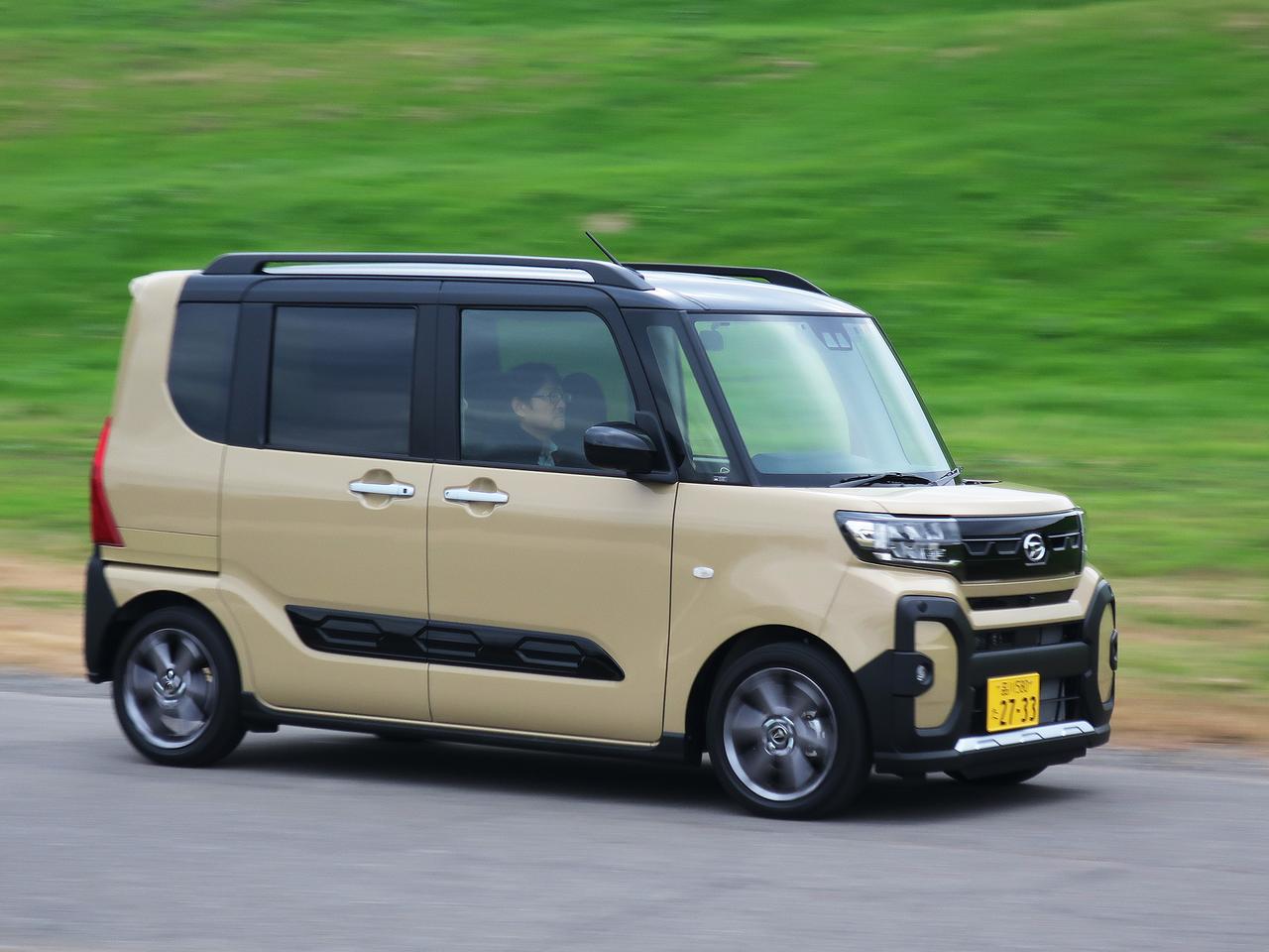新品 ダイハツタント ファンクロス 新車外し-