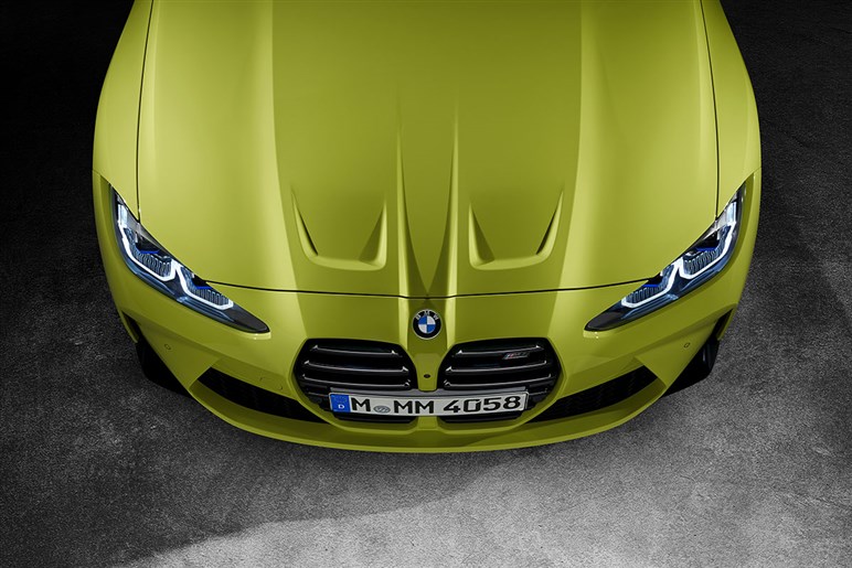 新型BMW M3・M4公開。新グリルのネオクラシックな顔や斬新なインテリアに注目＆予想価格も