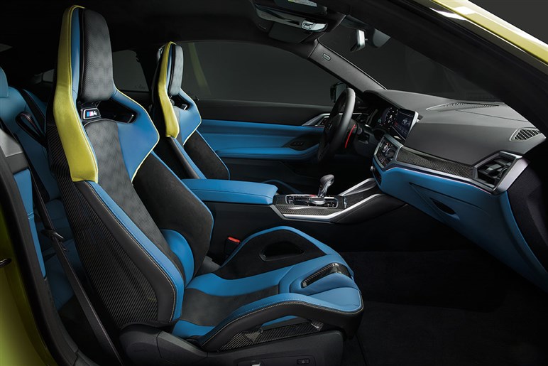 新型BMW M3・M4公開。新グリルのネオクラシックな顔や斬新なインテリアに注目＆予想価格も
