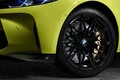 新型BMW M3・M4公開。新グリルのネオクラシックな顔や斬新なインテリアに注目＆予想価格も