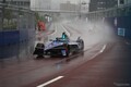 フォーミュラE 東京E-Prix第8戦、雨の混戦をヴァンドーンが制す…ピットブーストに成功