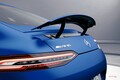 メルセデス-AMG GT 4ドア・クーペ、日本価格は1176万円～　4ドアGT戦争勃発か