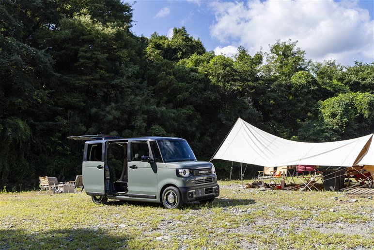 【よく思いついた】ガチアウトドア～カフェ系まで。人気の“SUV風”軽ワゴン4台の違いが興味深い